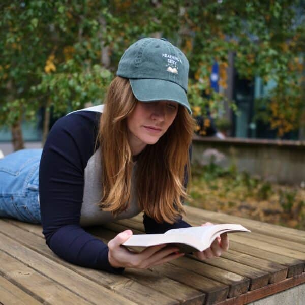 READING IS SEXY CAP (FOREST GREEN) – Bild 2